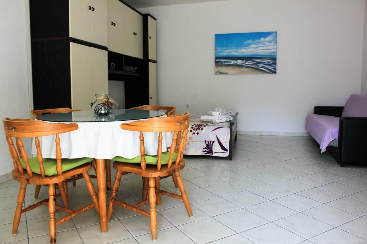 Apartments Pino Makarska Exterior foto