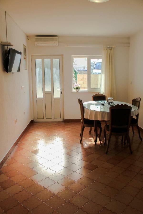 Apartments Pino Makarska Exterior foto